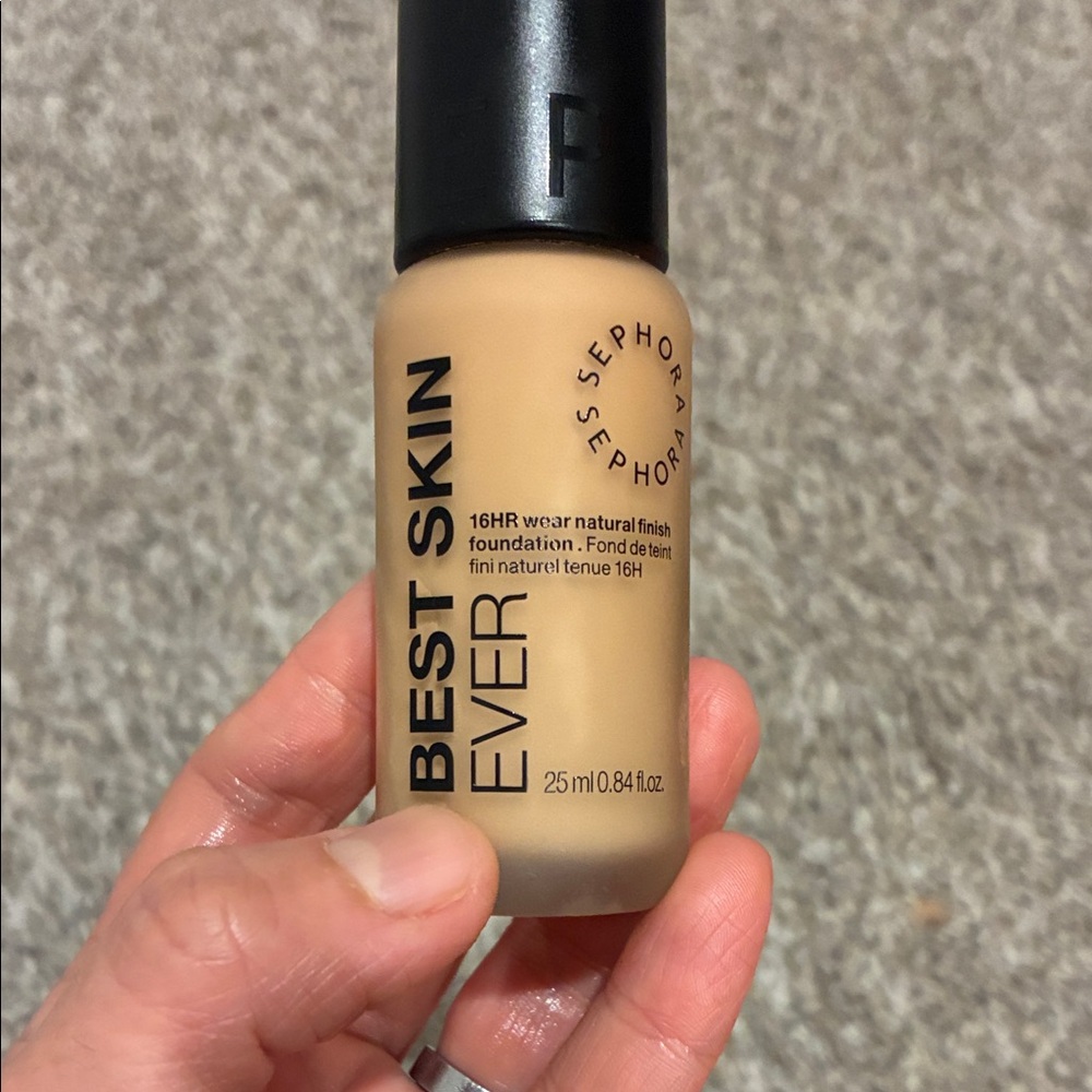 Sephora Best Skin Ever Foundation -19 N
